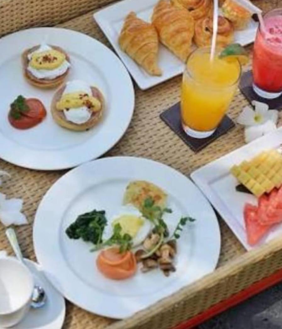 Pasir Putih Resort & Resto Maluk Kültér fotó